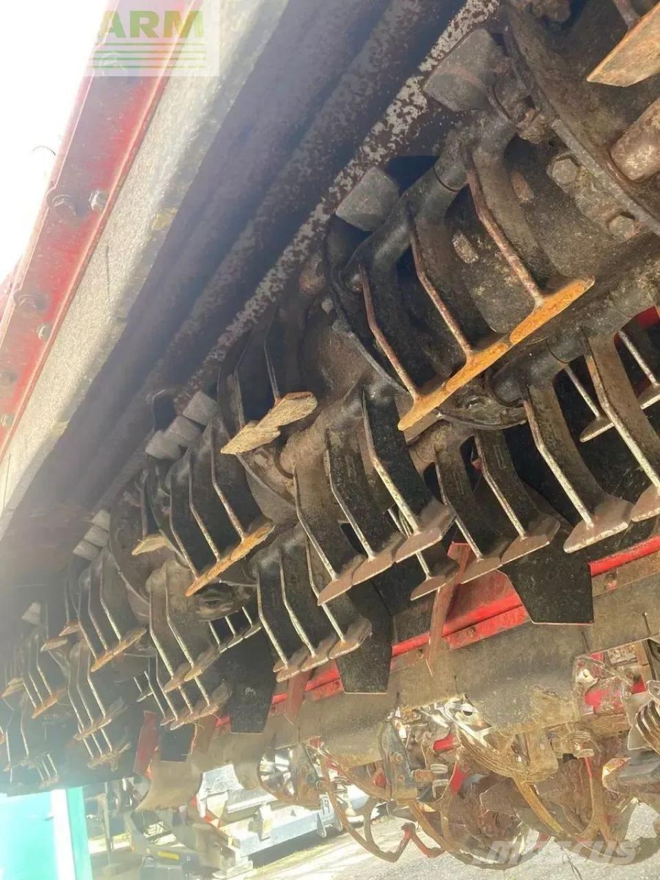 Holmer t4-30 Répabetakarítók