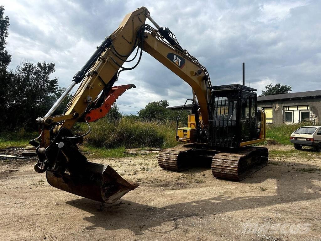 CAT 313FL Lánctalpas kotrók