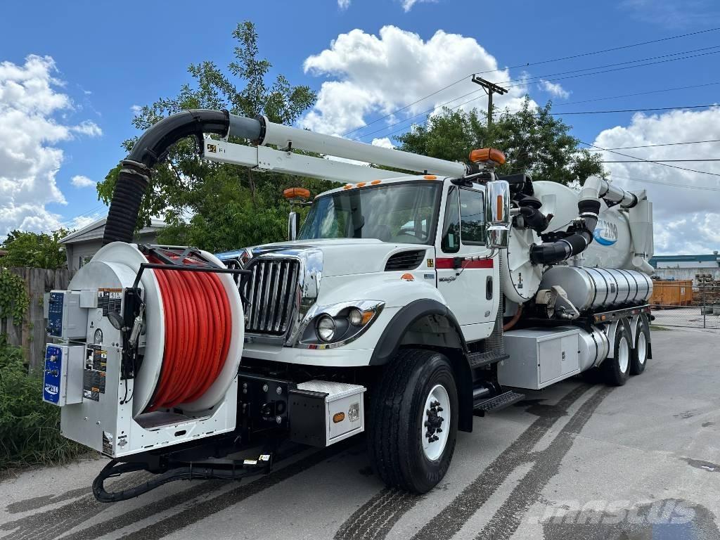 International 7500 Vákuum teherautok