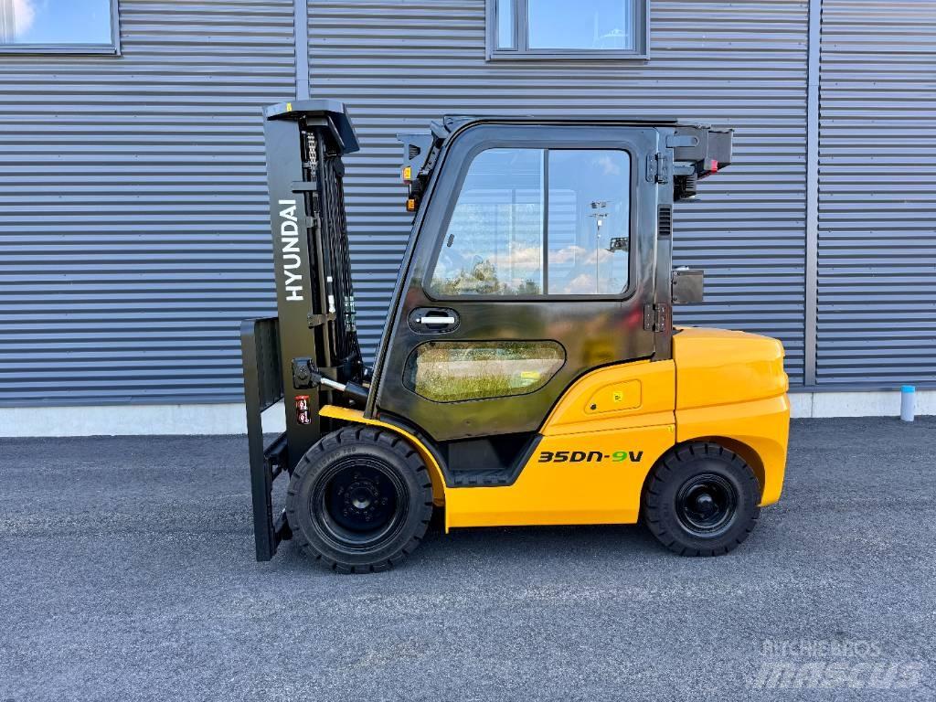 Hyundai 35DN-9V Dízel targoncák