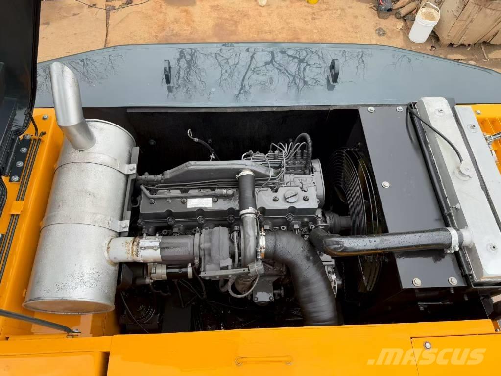 Hyundai 305-9t Lánctalpas kotrók