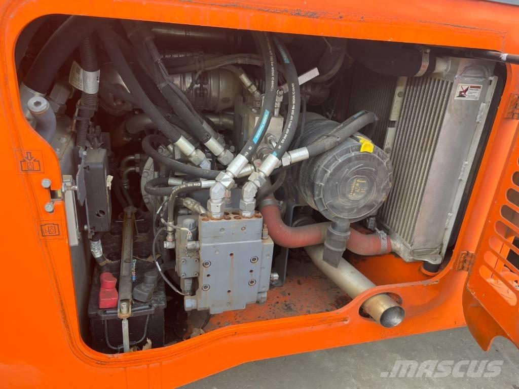 Hamm HD+ 110I VV Ikerdobos hengerek