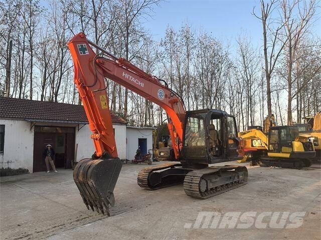 Hitachi ZX120 Lánctalpas kotrók