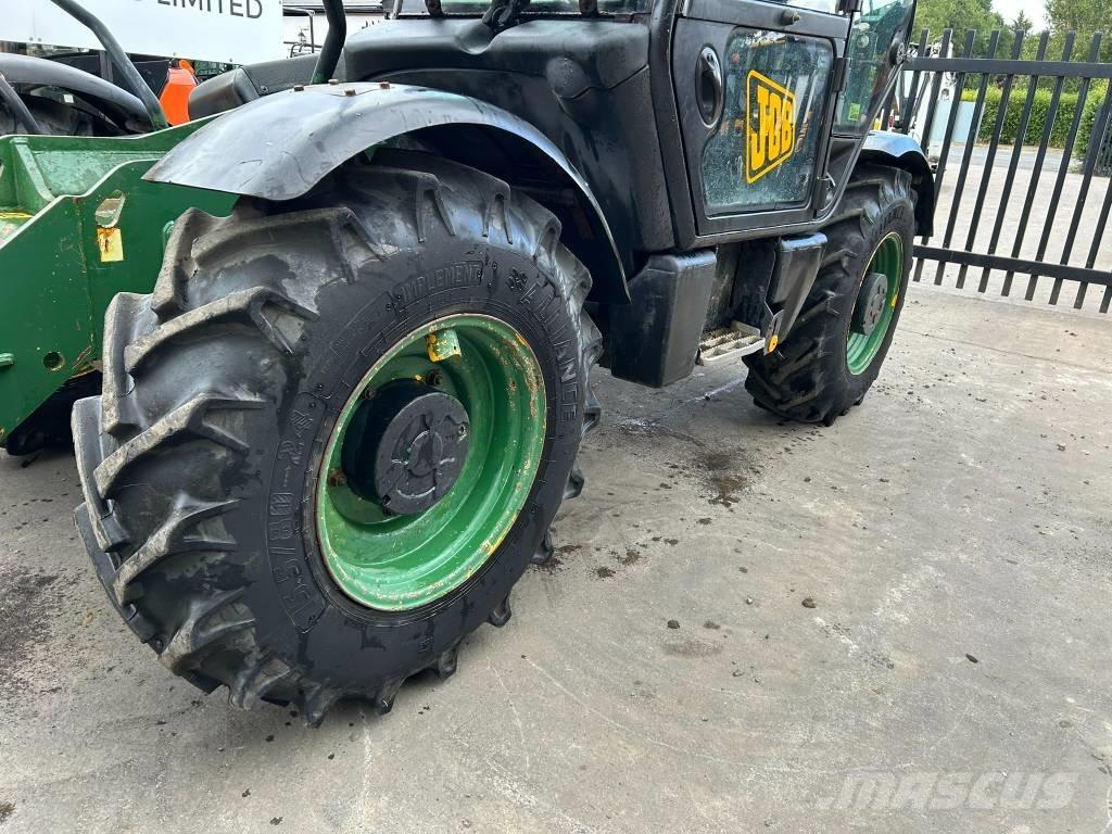 JCB 535-125 Teleszkópos rakodók