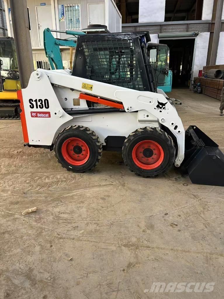 Bobcat S 130 Kompaktrakodók