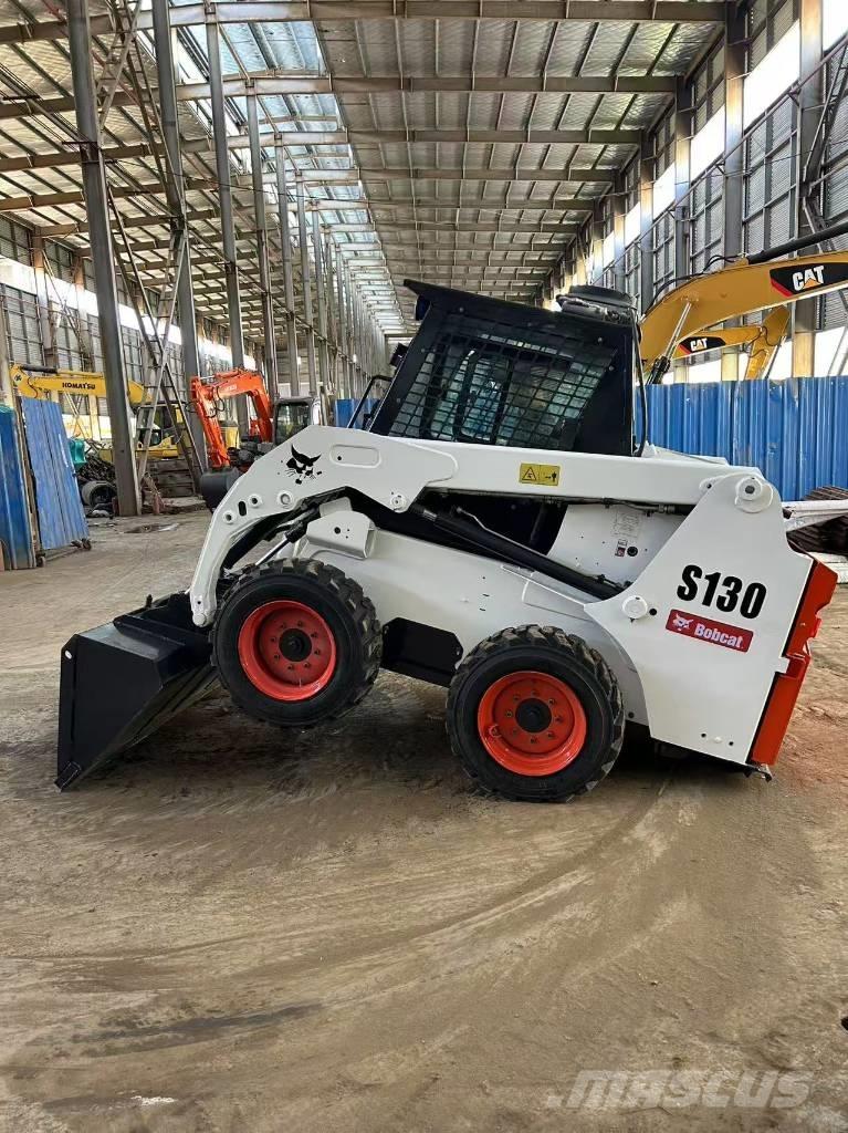 Bobcat S 130 Kompaktrakodók