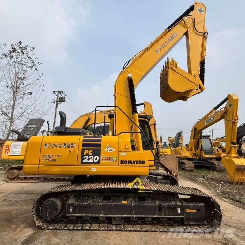 Komatsu PC 220-8 Lánctalpas kotrók