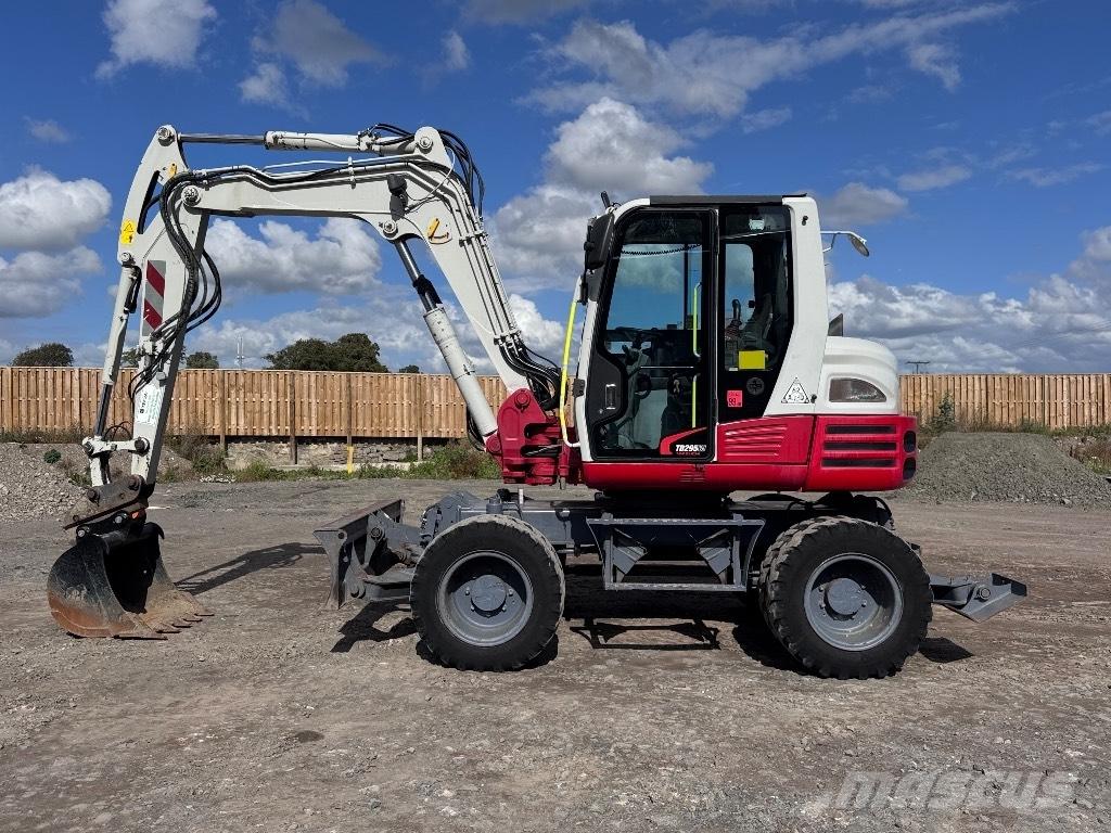 Takeuchi TB 295 W Gumikerekes kotrók