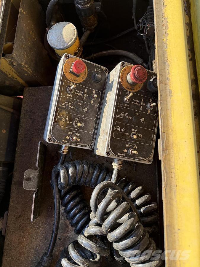 Dynapac F 121 6W Aszfalt terítõ gépek