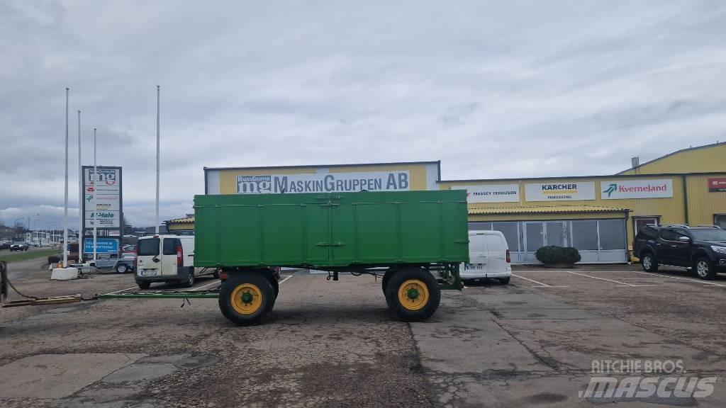 SLMA VAGN Gabona átrakó kocsik