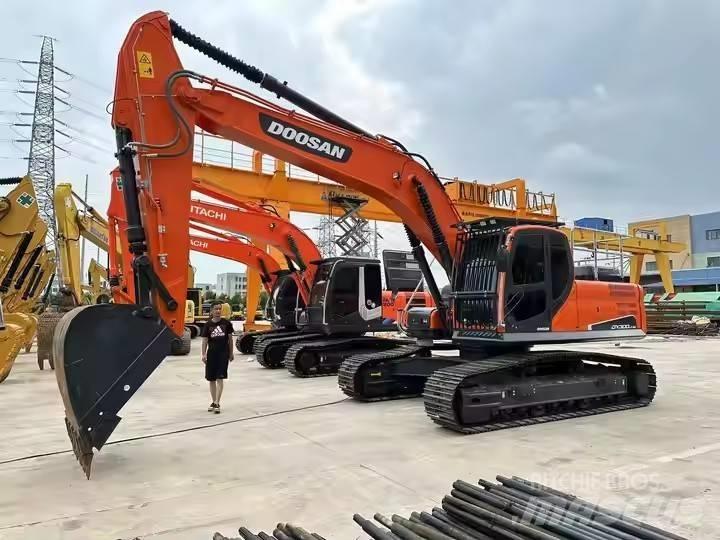 Doosan DX300LC-9C Lánctalpas kotrók