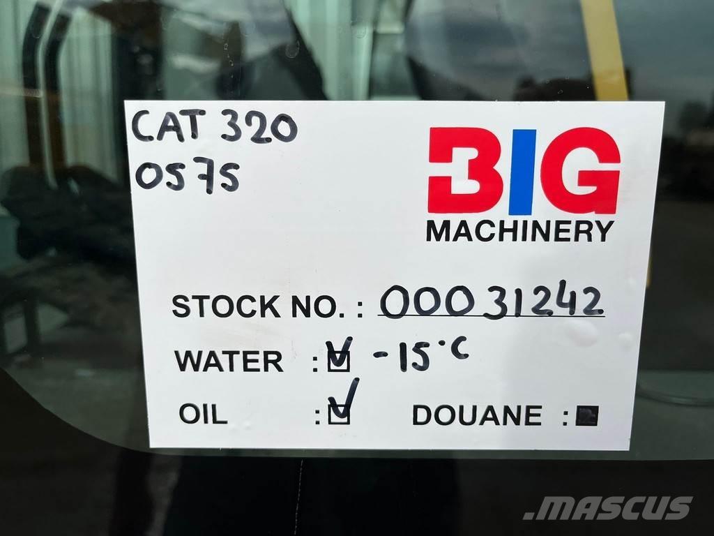 CAT 320D3 GC Lánctalpas kotrók