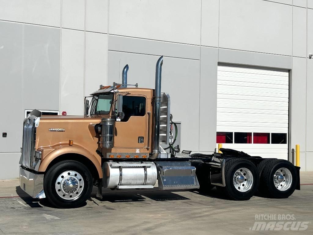 Kenworth W 900 Nyergesvontatók
