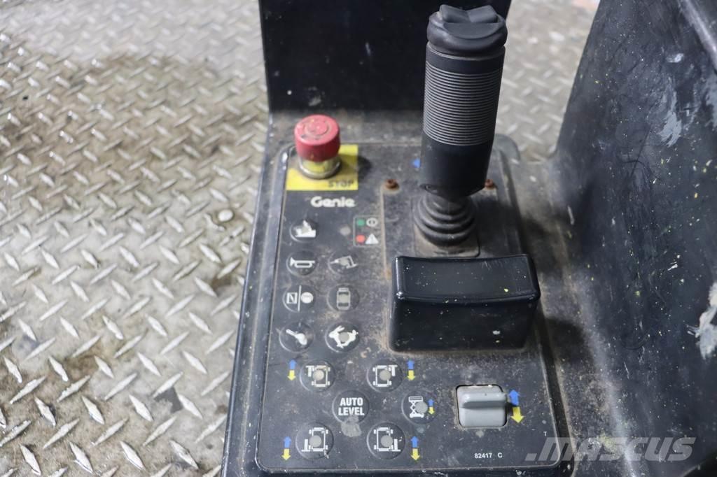 Genie GS2668RT Ollós emelők