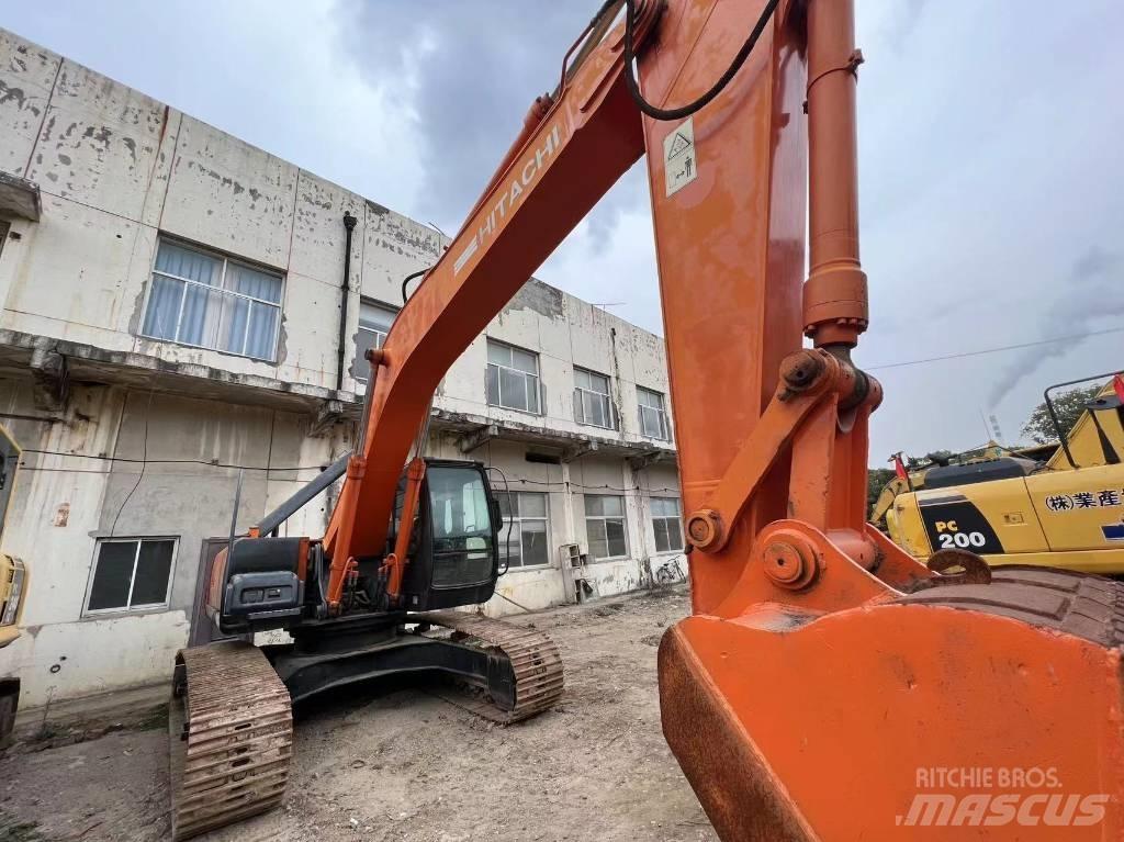 Hitachi ZX 240-3 Lánctalpas kotrók