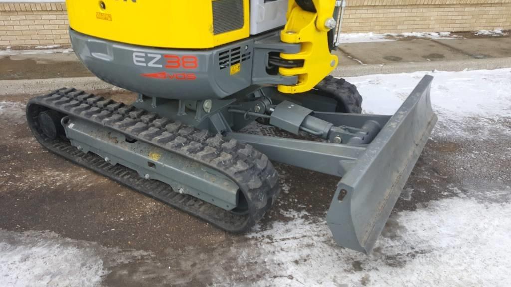 Wacker Neuson EZ38 Lánctalpas kotrók