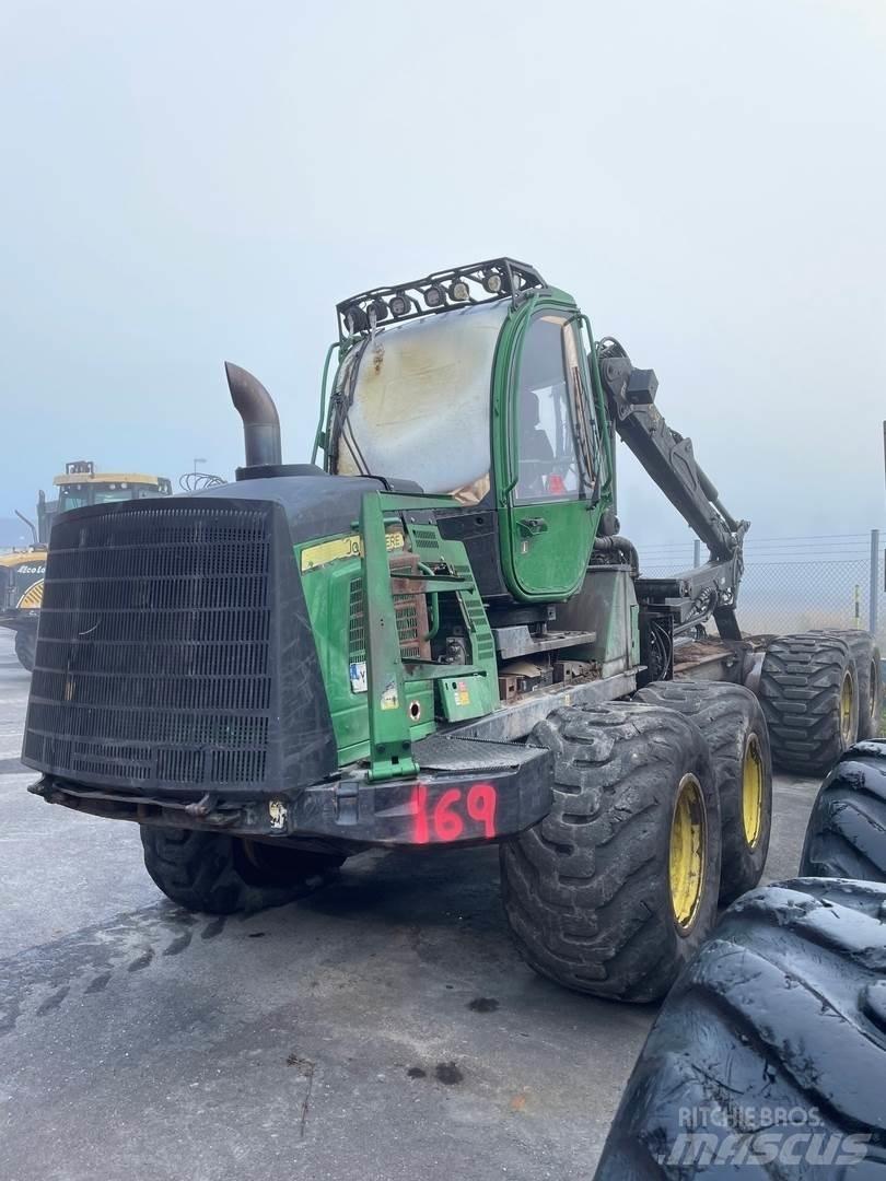 John Deere 1210E Kihordók