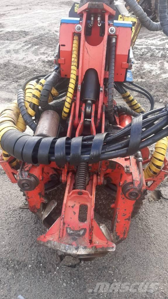 Valmet 901.2 Betakarítók