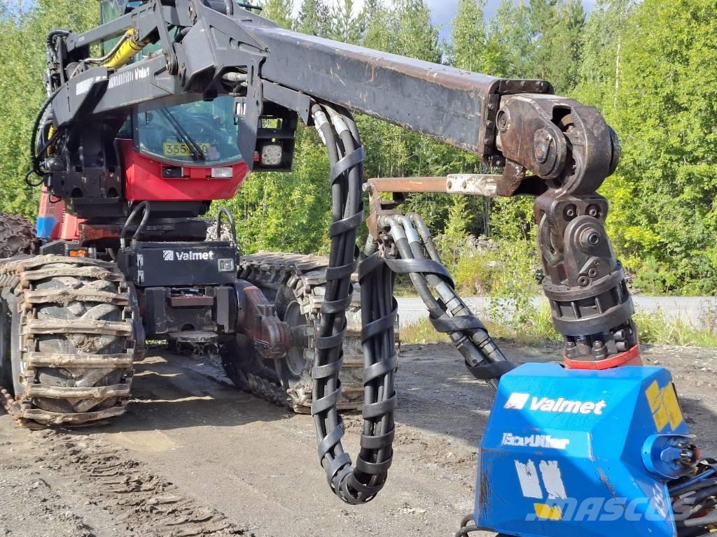 Valmet 901.2 Betakarítók
