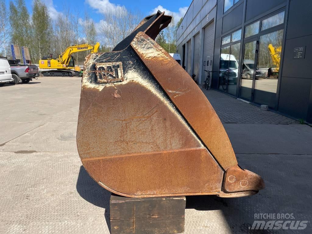 CAT 950M Gumikerekes homlokrakodók