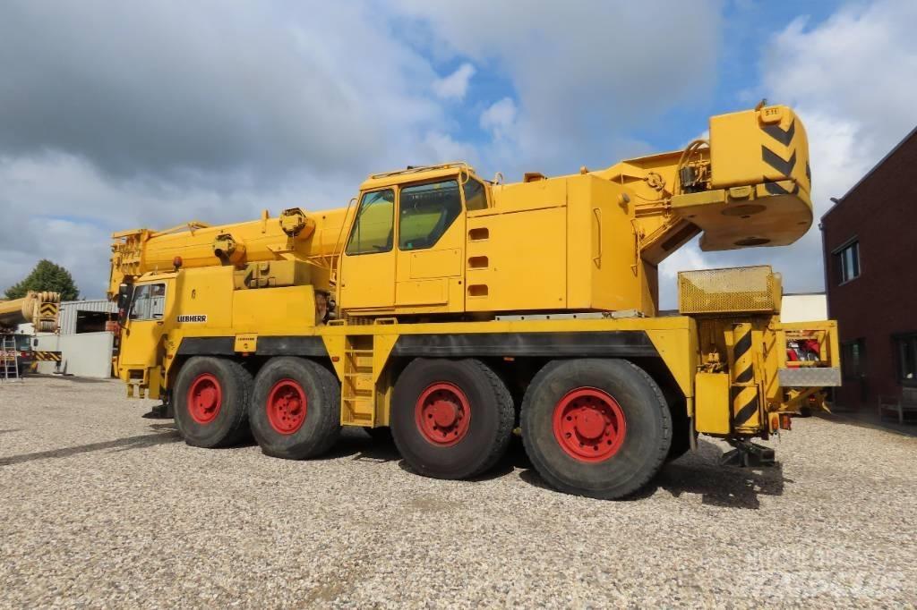 Liebherr LTM 1070-1 Terepdaruk