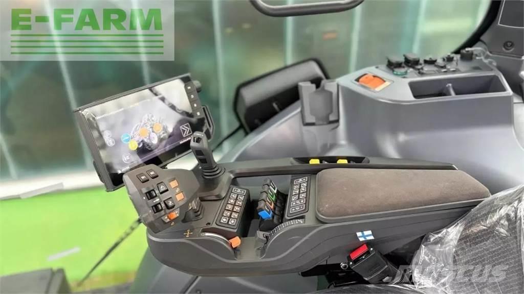 Valtra q 285 Traktorok