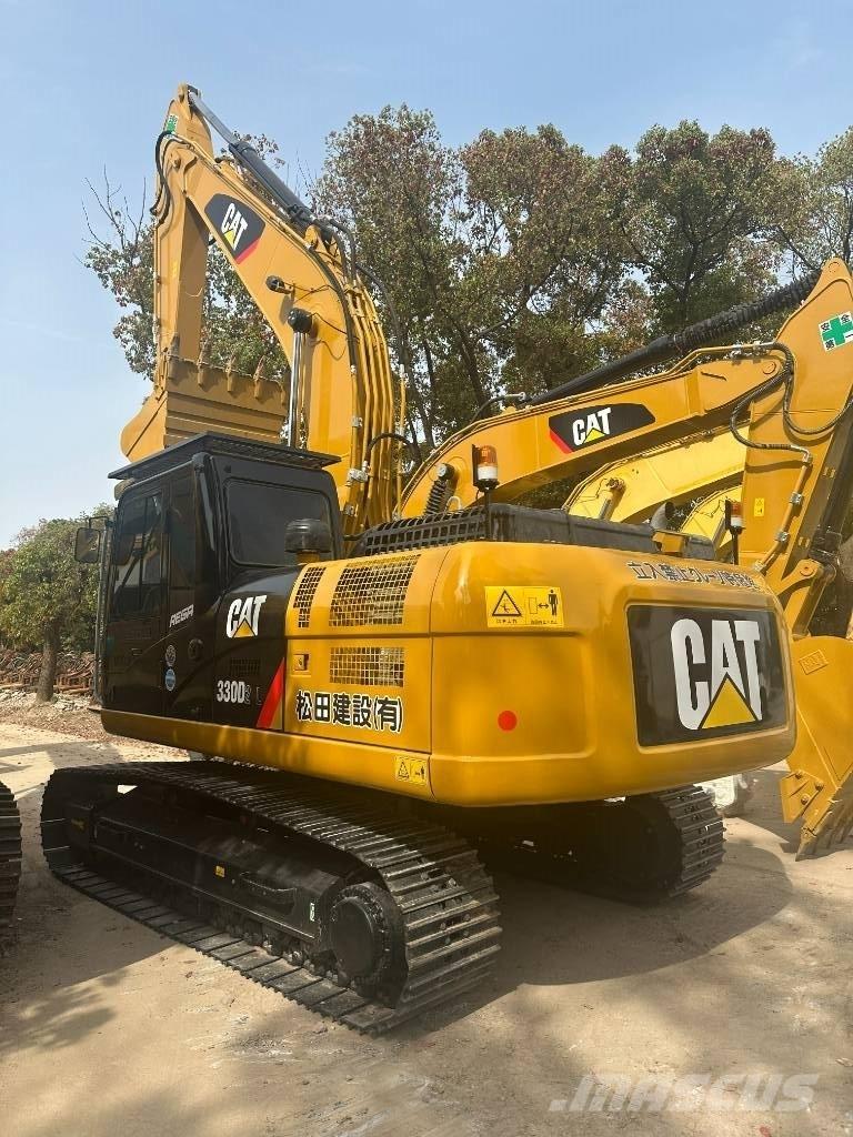 CAT CAT330 Közepes (midi) kotrók 7 t - 12 t