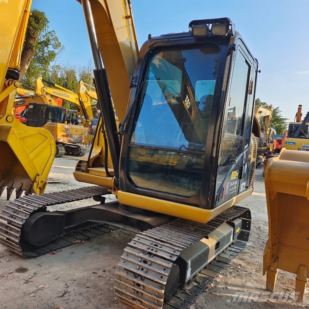CAT 307 D Közepes (midi) kotrók 7 t - 12 t