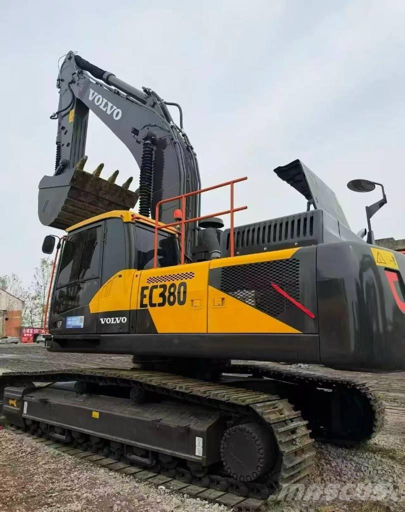 Volvo EC 380 Lánctalpas kotrók