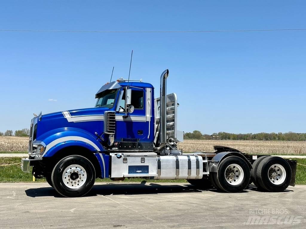 Mack Titan TD 713 Egyéb