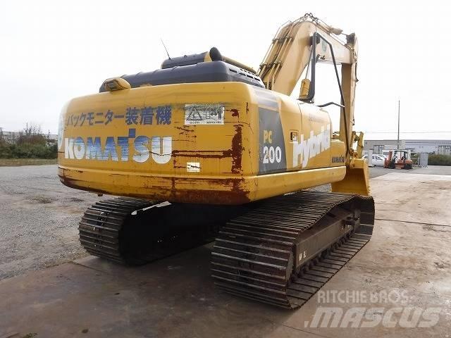 Komatsu PC200-8E0 Közepes (midi) kotrók 7 t - 12 t