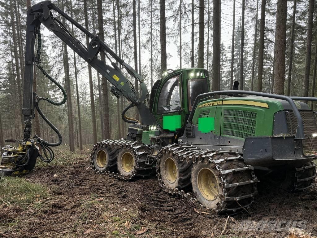 John Deere 1170 G Betakarítók