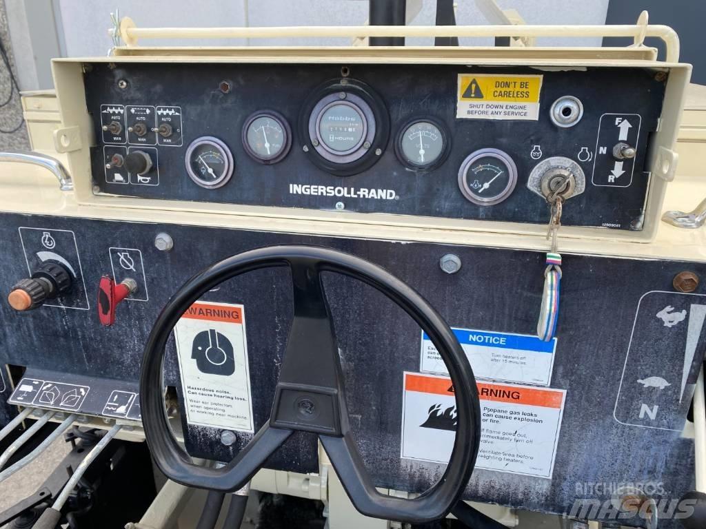 Ingersoll Rand 340T Aszfalt terítõ gépek