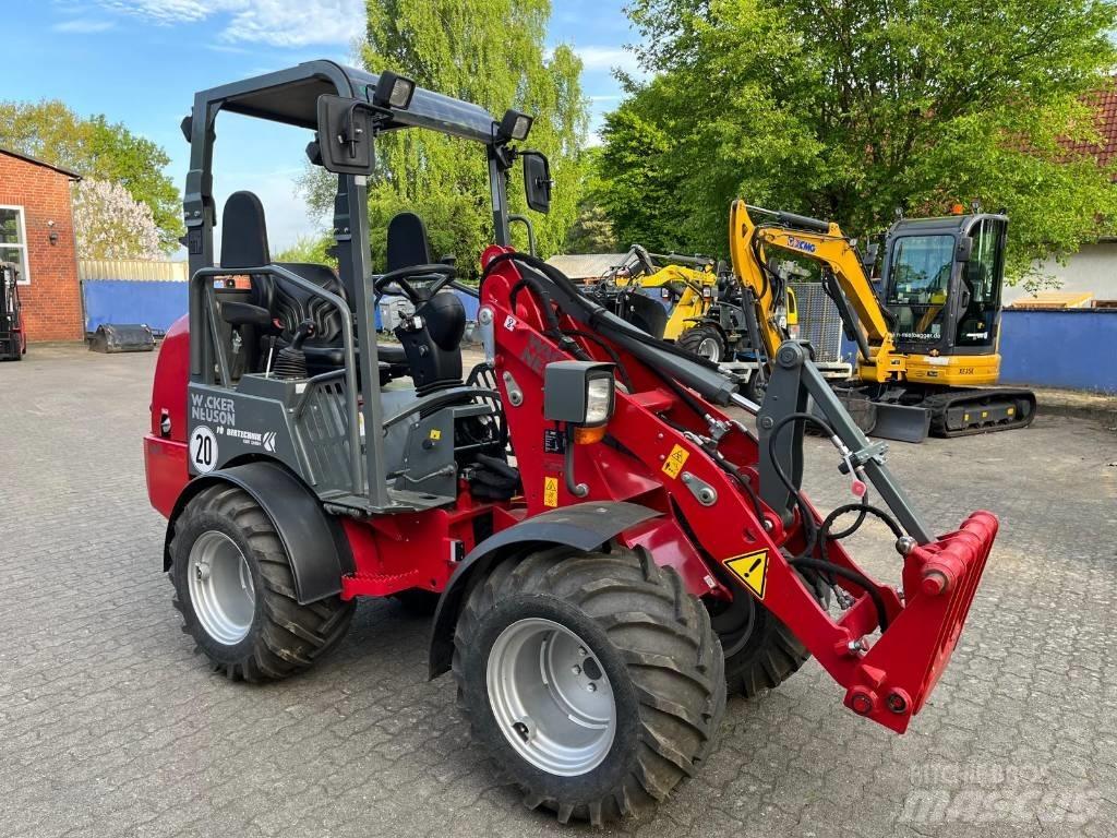 Wacker Neuson WL 20 Gumikerekes homlokrakodók
