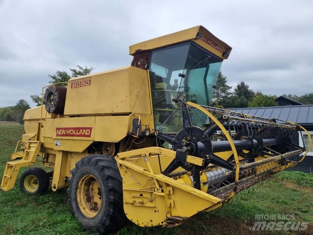New Holland 8050 Kombájnok