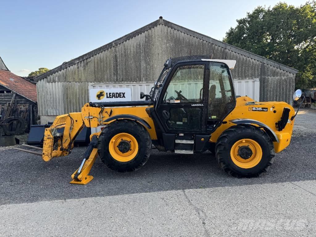 JCB 535-140 Hiviz Teleszkópos rakodók