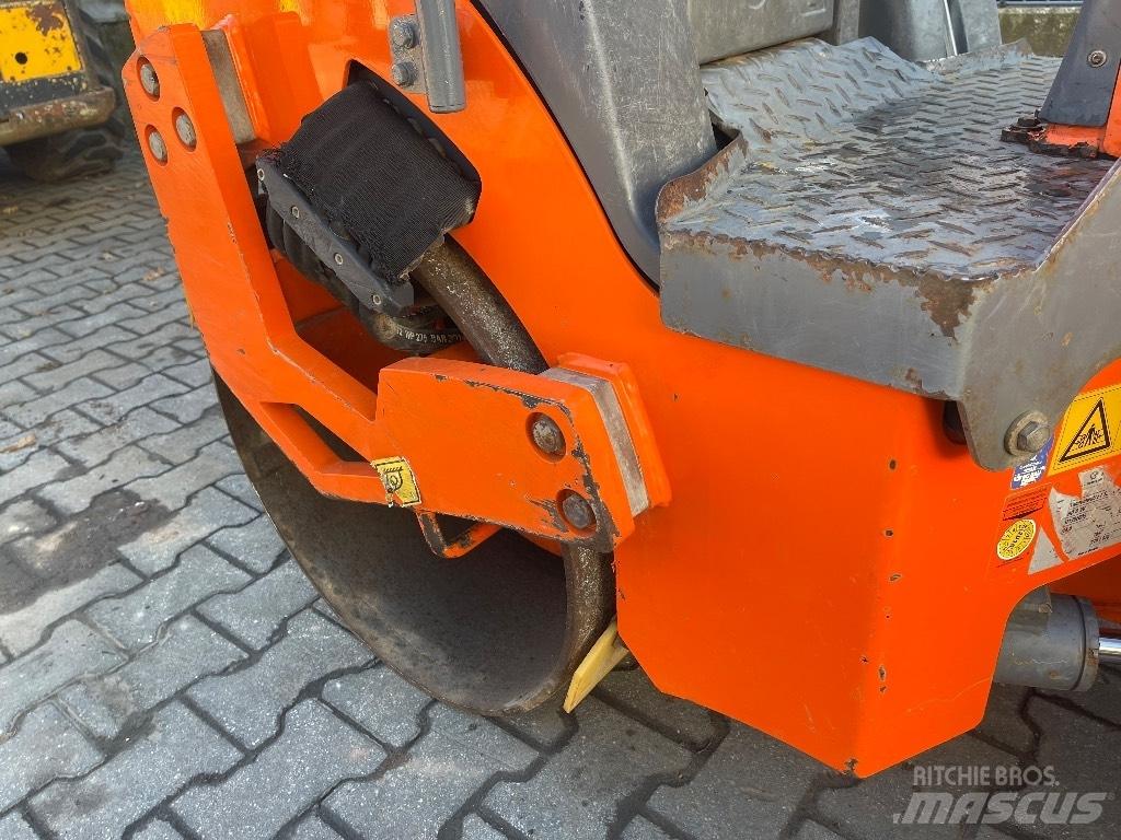 Hamm HD 8 VV Ikerdobos hengerek