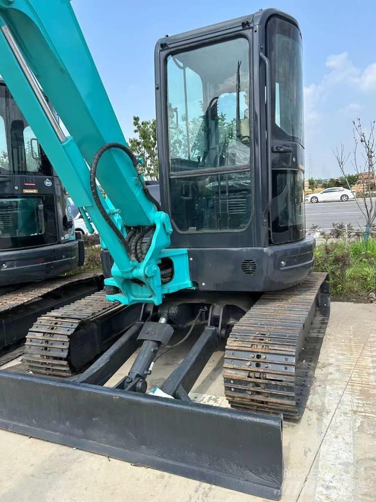 Kobelco SK55 Mini kotrók < 7t