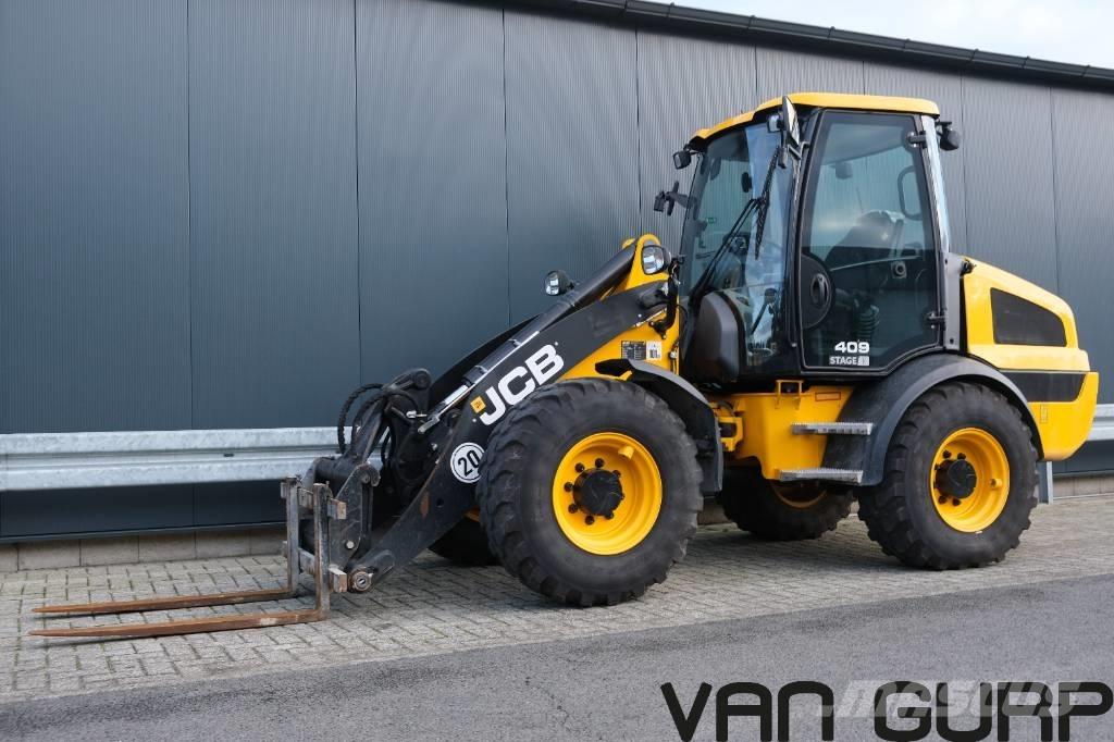 JCB 409 | 2023 | 548h Gumikerekes homlokrakodók