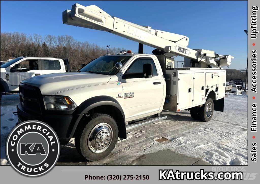 RAM 5500 TRADESMAN Teherautóra szerelt emelők és állványok