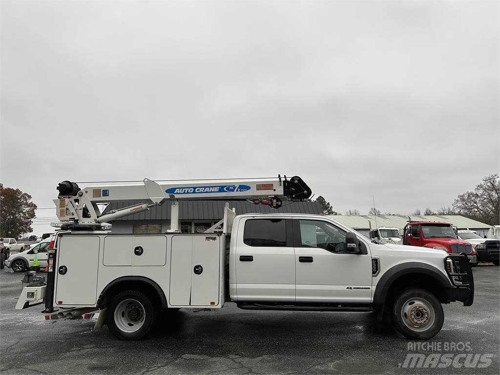 Ford F550 Közúti karbantartó haszongépek