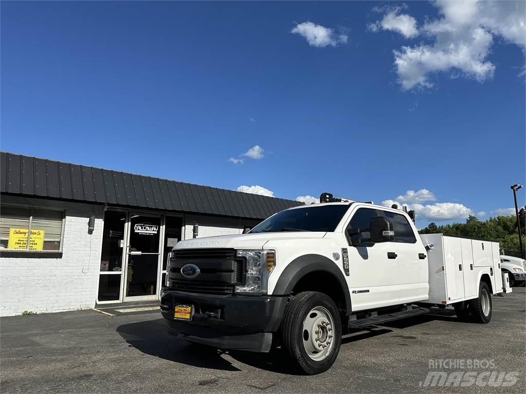 Ford F550 Közúti karbantartó haszongépek
