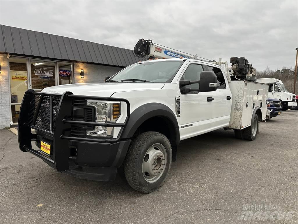 Ford F550 Közúti karbantartó haszongépek