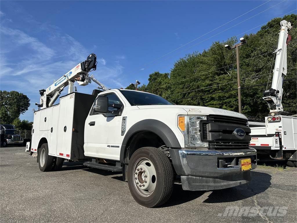 Ford F550 Közúti karbantartó haszongépek