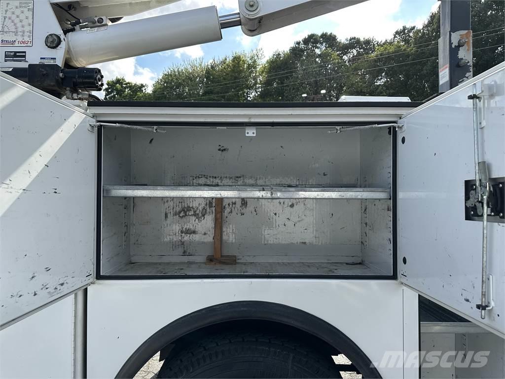 Ford F750 Közúti karbantartó haszongépek