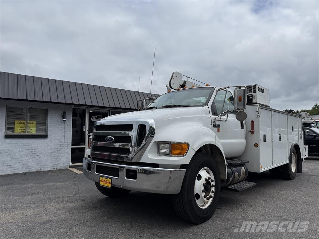 Ford F750 Közúti karbantartó haszongépek