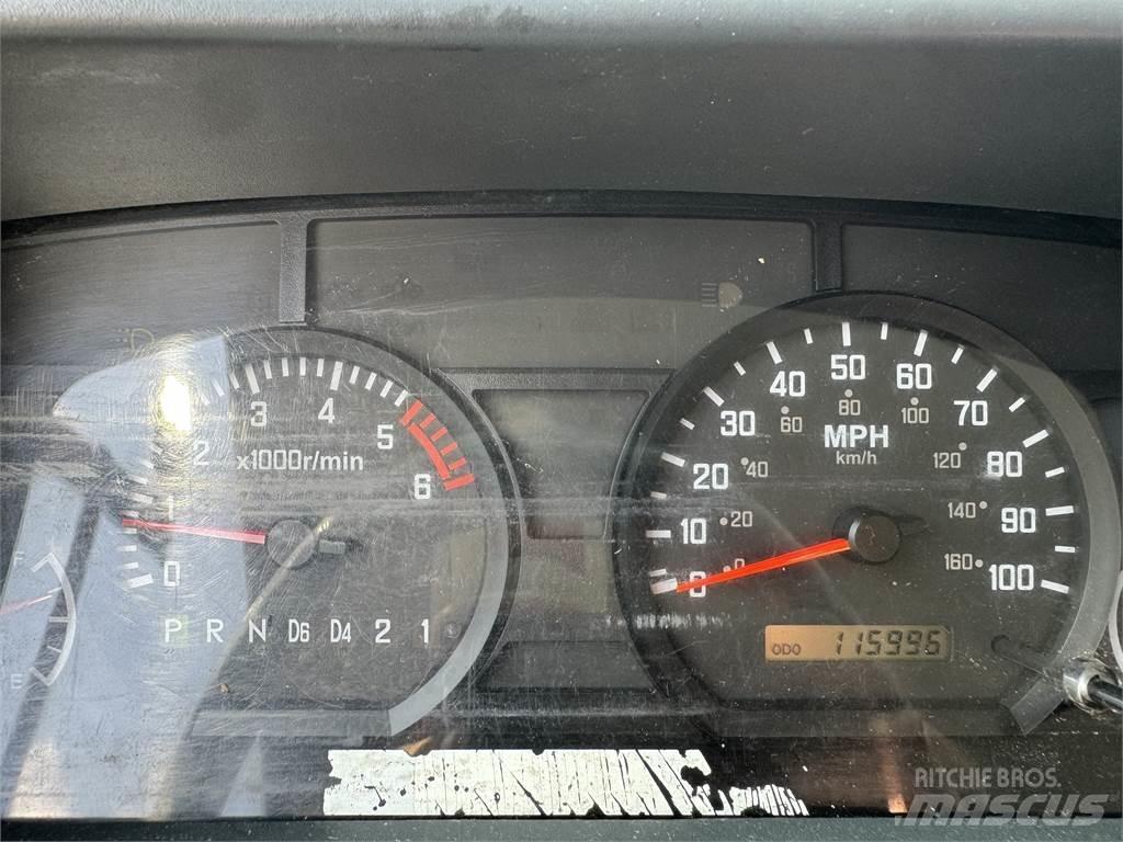 Isuzu NPR HD Billenő teherautók