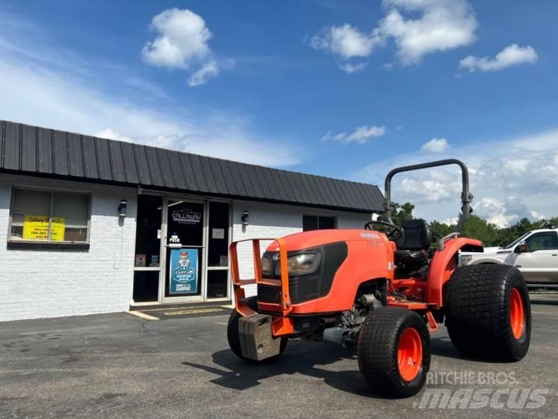 Kubota MX4700D Nyergesvontatók