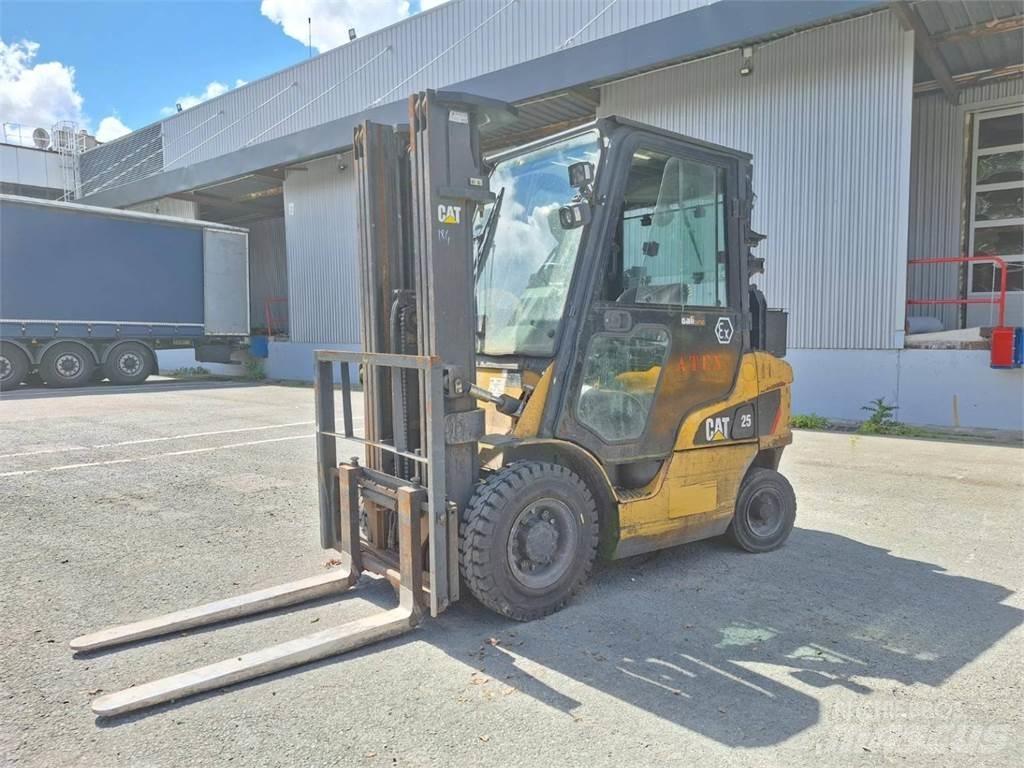 CAT DP25NT Targoncák-Egyéb