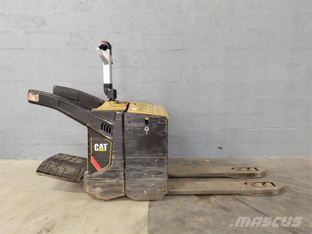 CAT NPV20N2 Elektromos gyalogkíséretű targoncák